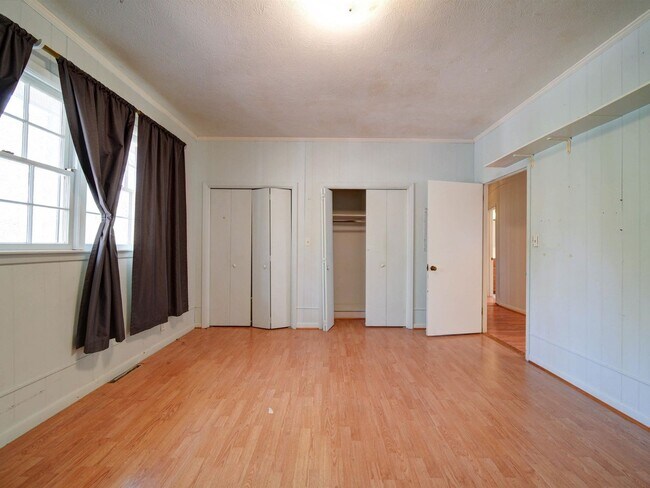 Building Photo - 3 Bedroom/3 Bath home for rent