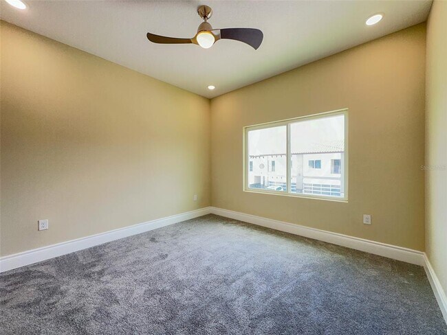 Building Photo - 1866 Brentwood Ct