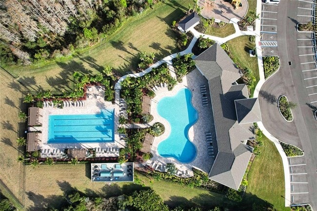 Building Photo - 2518 Warren Acrs Blvd