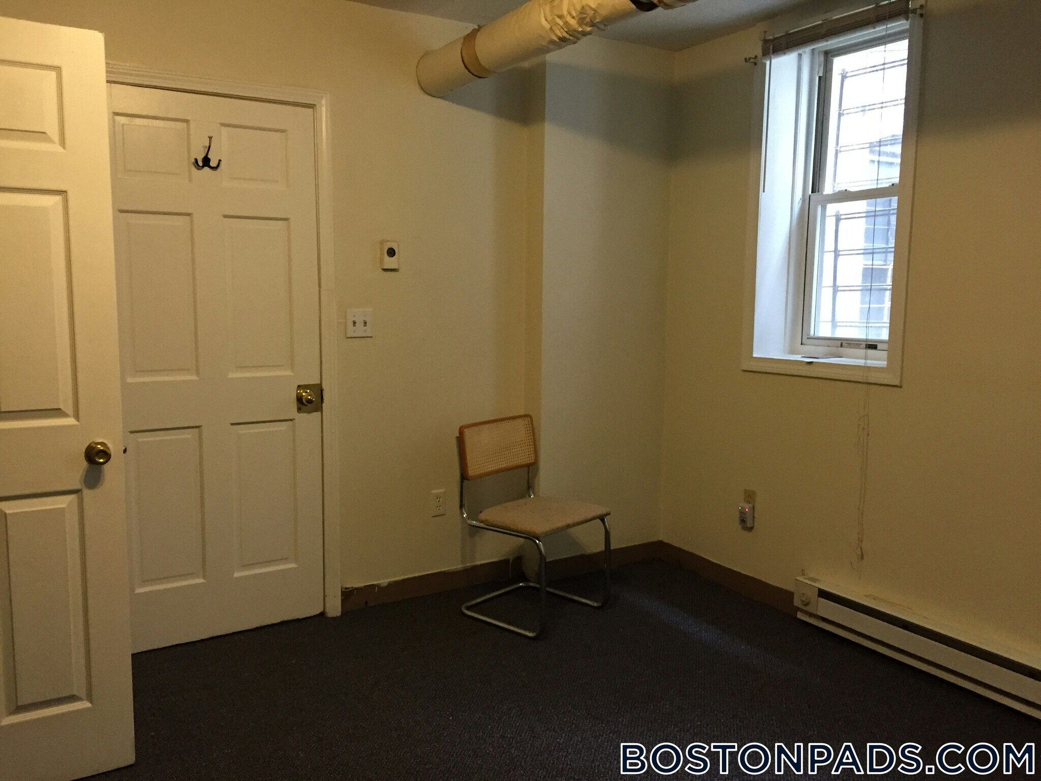 Building Photo - 165 Hemenway St