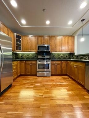 Building Photo - AMAZING 2 Bed /2 Bath Cherry Creek Condo! ...