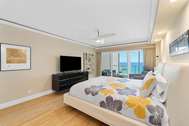 Building Photo - 111 N Pompano Beach Blvd