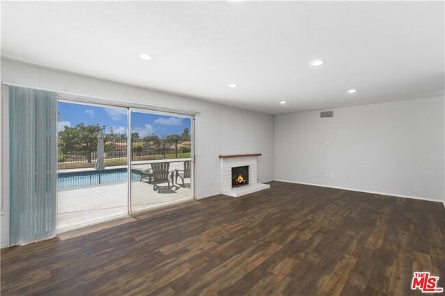 Building Photo - 5641 Camino Real