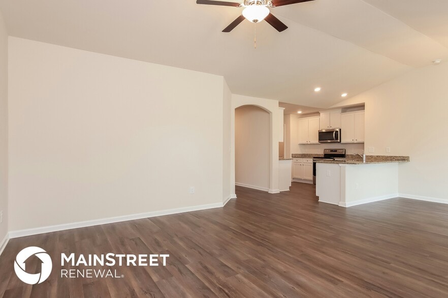 Building Photo - 118 Pillow Ln