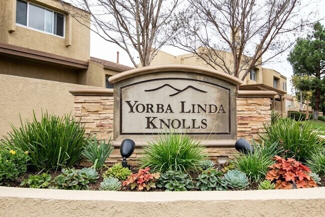 Building Photo - 4 Bed/ 3 Bath Yorba Linda Home with 2 Car Garage