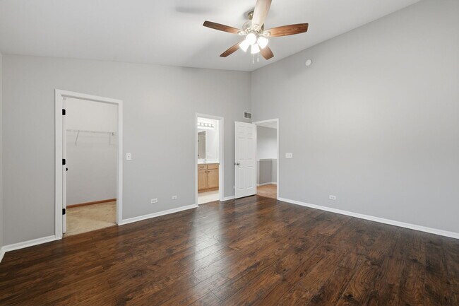 Building Photo - 1464 Cambria Dr