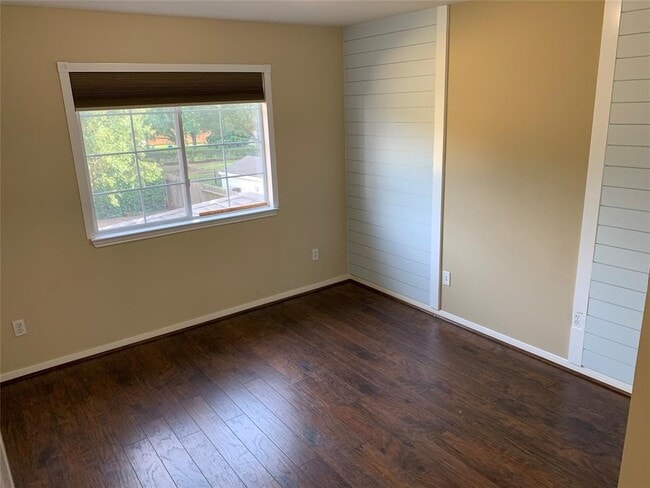 Building Photo - 18019 Oak Orchard Lane