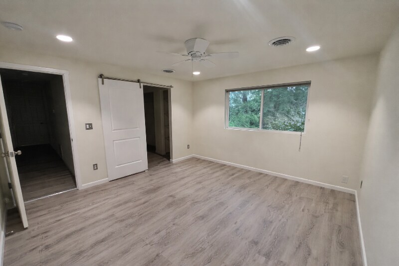 Building Photo - 4920 Gravelly Beach Rd NW