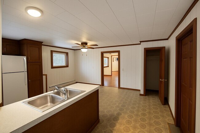 Building Photo - 38 Old Walpole Rd