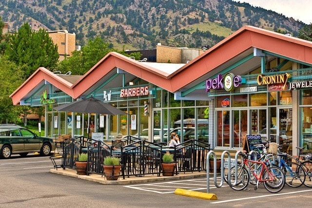 Building Photo - Updated Two Story 2 Bed 1 Bath Condo in Ce...