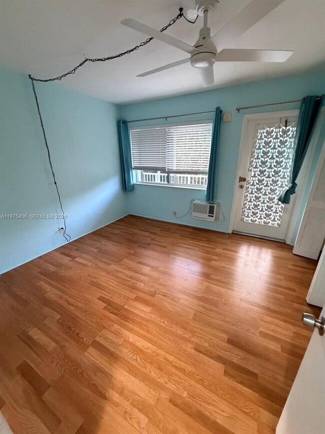 Building Photo - 450 Layne Blvd