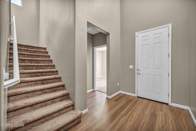 Building Photo - 2751 Cityview Terrace