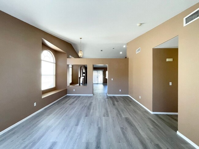 Building Photo - Nice 1-Story Single House