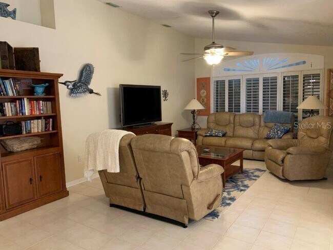 Building Photo - 310 Caicos Dr