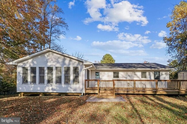 Building Photo - 1506 Widows Mite Rd