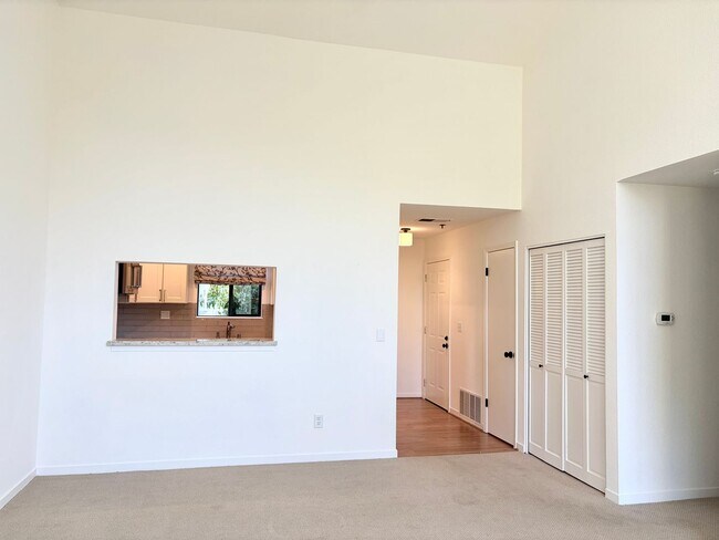 Building Photo - 258 Sandpiper Ct