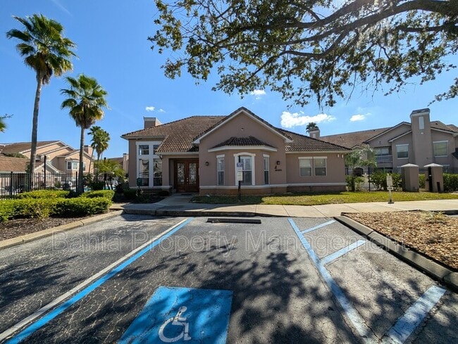 Building Photo - 10517 Villa View Cir