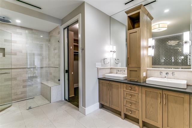 Building Photo - 350 Central Ave