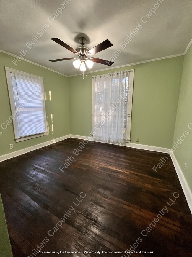 Building Photo - 3250 Wagner St