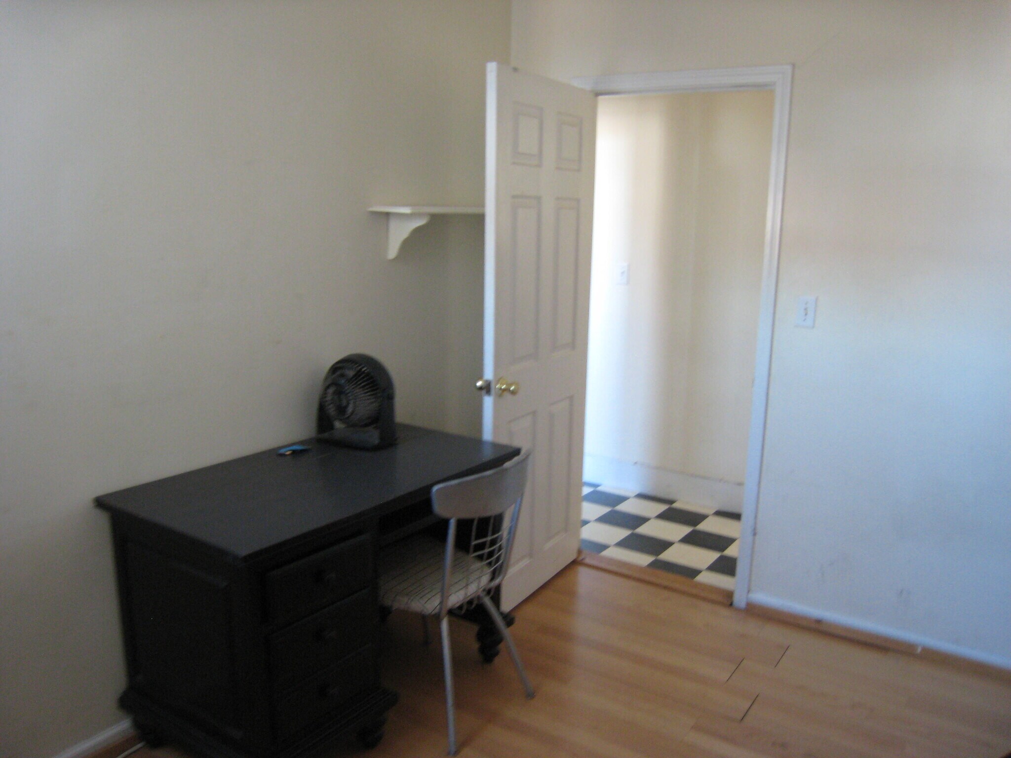 Building Photo - 318 Saint Paul St