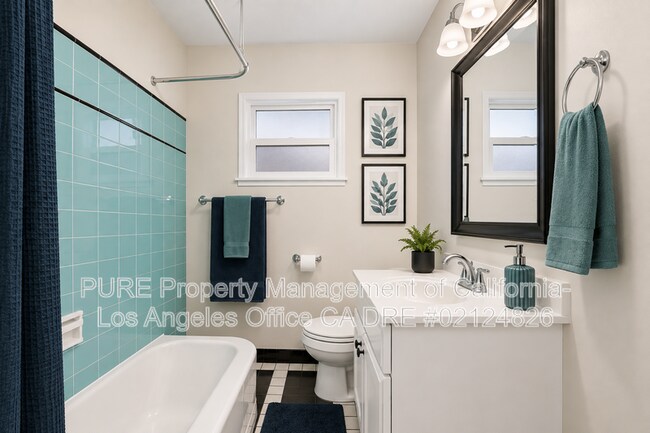 Building Photo - 4615 168th St