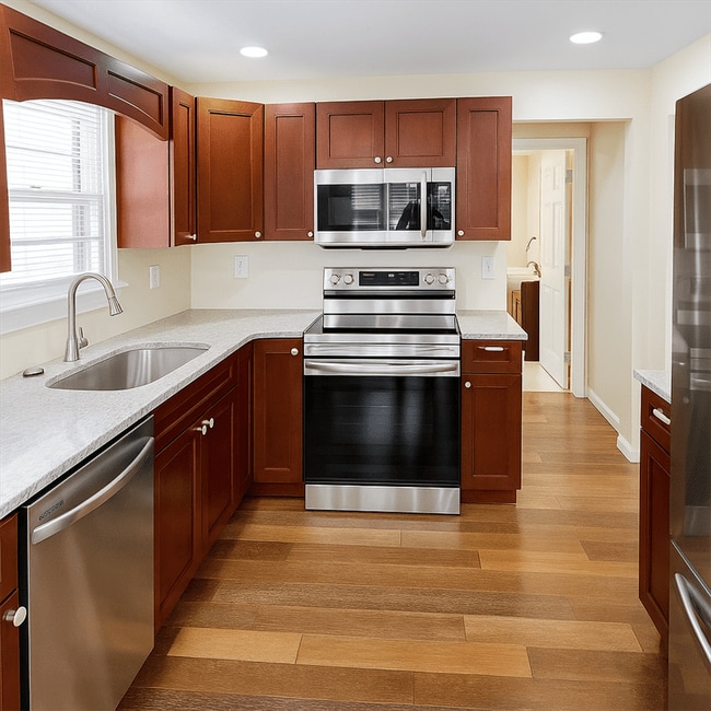 Building Photo - 14736 Haggerty Rd