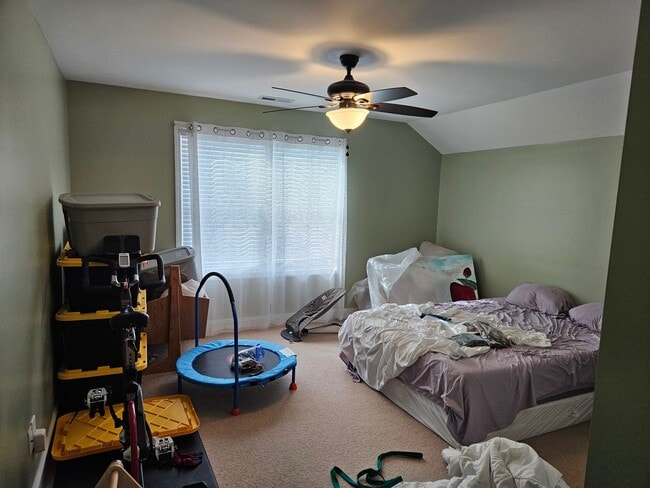 Building Photo - Beautiful unfurnished 5 Bedroom 3 Bath home in The Preserve at Tidewater Sneads Ferry