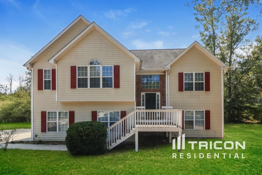 Primary Photo - 175 Pooles Bend Ct