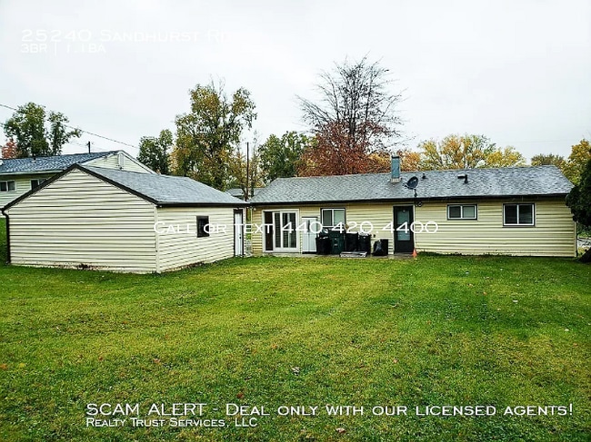 Building Photo - 25240 Sandhurst Rd