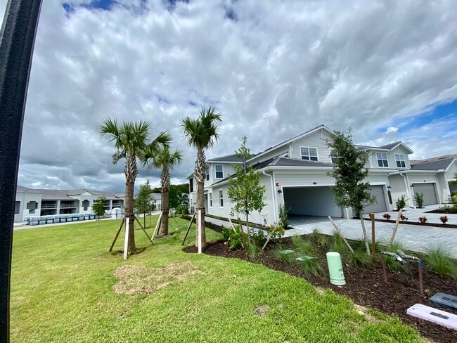 Primary Photo - 6015 Ellerston Way