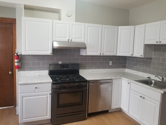 updated Kitchen - 1507 E 22nd St