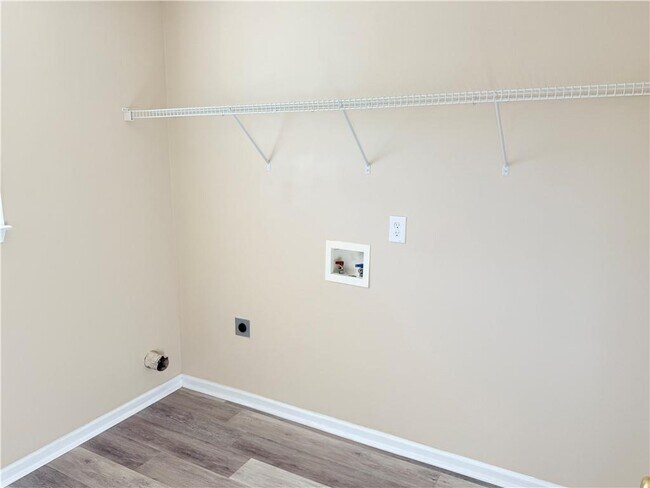 Building Photo - 1210 Skylar Ridge Cir