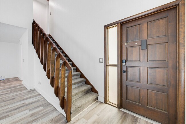 Building Photo - 7 Autumnwood Trail