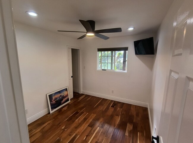 Building Photo - Upgraded Two Story Home - Bay Ho - View Lot - Central AC