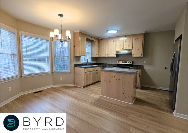 Building Photo - 14955 Featherchase Dr