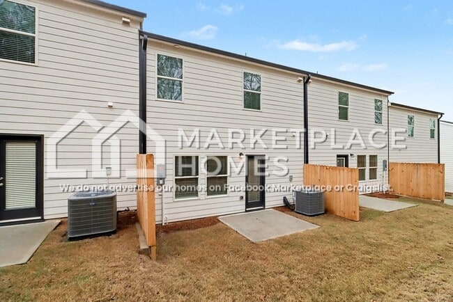 Building Photo - 2101 Avalon Rdg