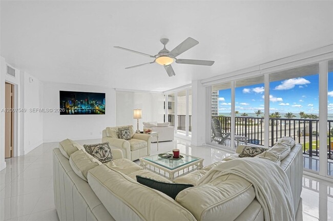 Building Photo - 4280 Galt Ocean Dr