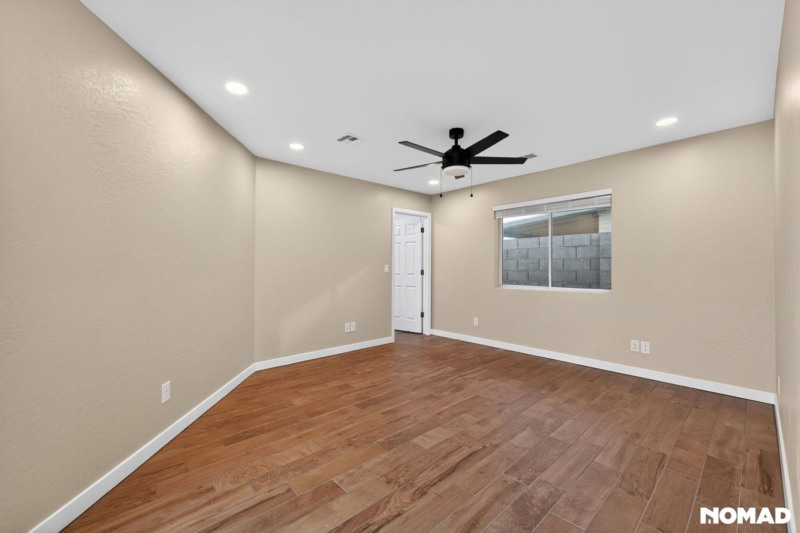 Building Photo - 302 N Cameron St