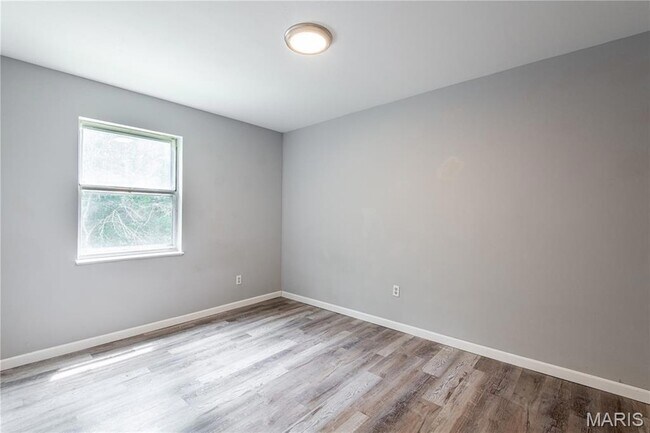 Building Photo - 3004 Pembroke Ln
