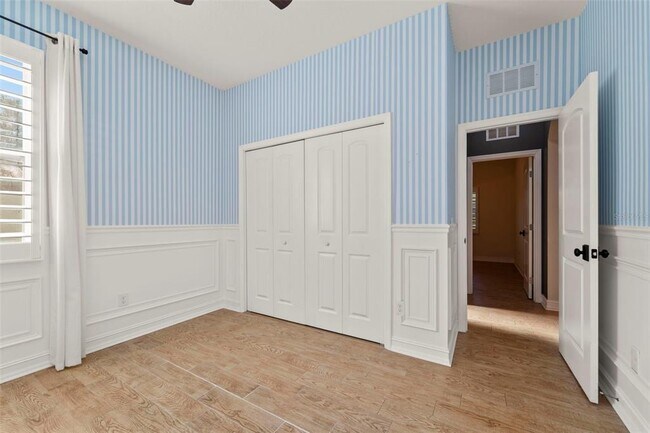 Building Photo - 967 49th Ave N