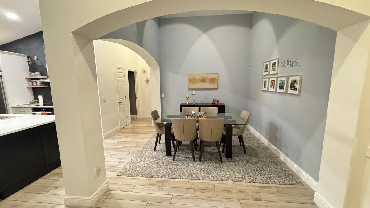 Building Photo - 676 Seneca Trail