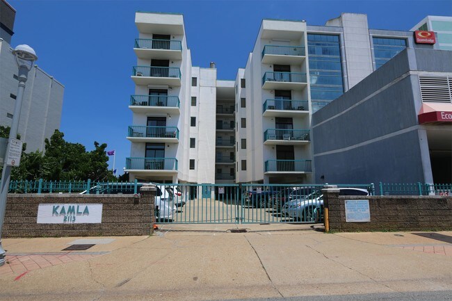 Building Photo - 2113 Atlantic Ave