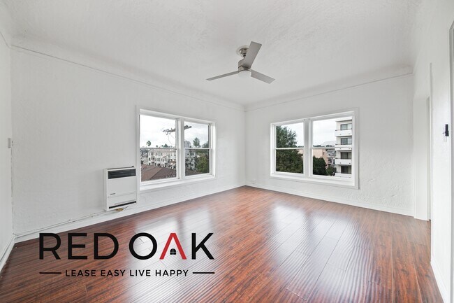Primary Photo - 407 S Gramercy Pl