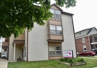 Building Photo - 103 E Chalmers St