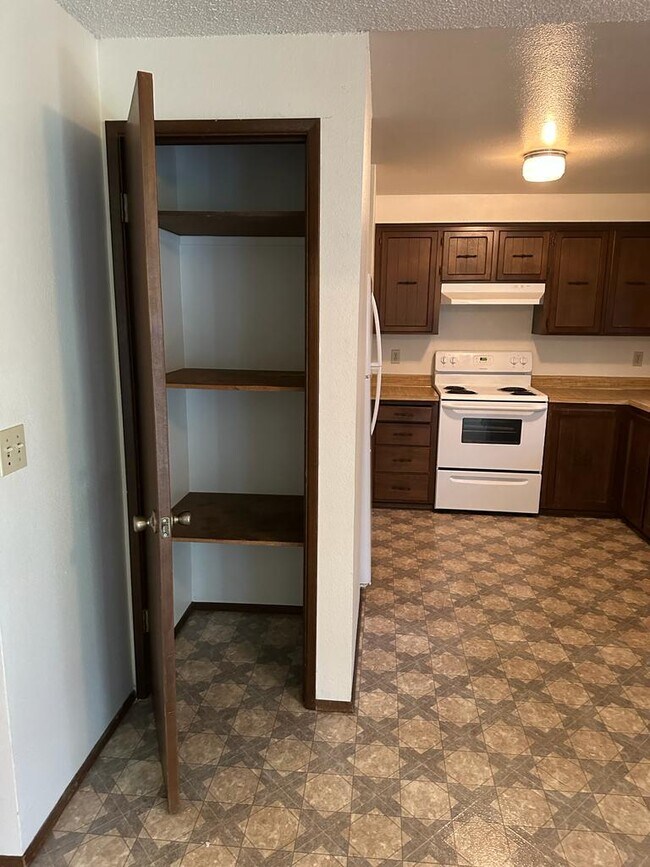 Building Photo - 4149 Kimberly Way