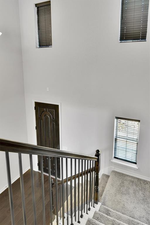 Building Photo - 9111 Gage Dr