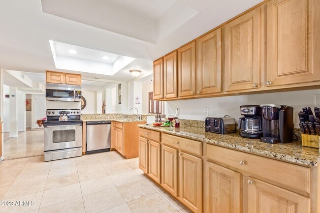 Building Photo - 6440 E Friess Dr