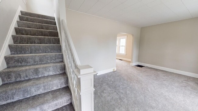 Building Photo - Brooklyn Centre - 3 Bedroom Single Family ...