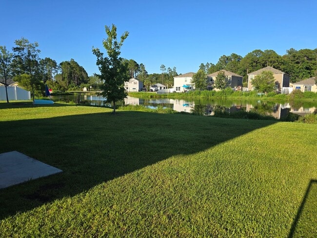 Building Photo - 131 Ashwood Cir