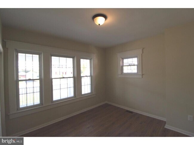 Building Photo - 134 Klockner Rd